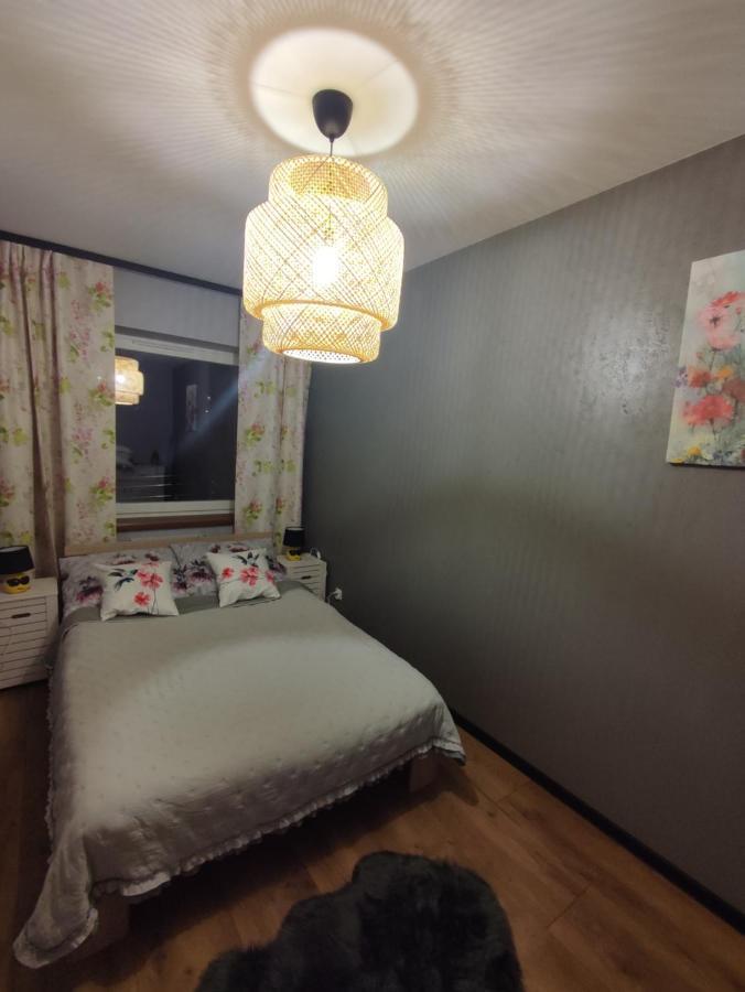 Lux Apartament Odkryj - Bieszczady Ustrzyki Dolne Bagian luar foto