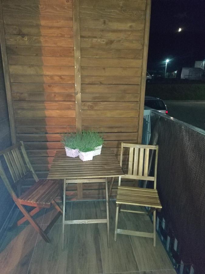 Lux Apartament Odkryj - Bieszczady Ustrzyki Dolne Bagian luar foto